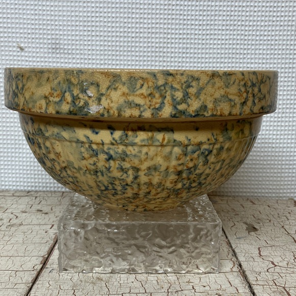 Red Wing saffron wear mixing bowl